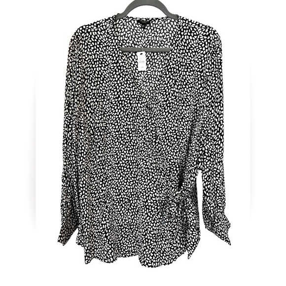 Talbots Faux Wrap Leopard Print Blouse in Black and White 3XLP Petite - Picture 1 of 6